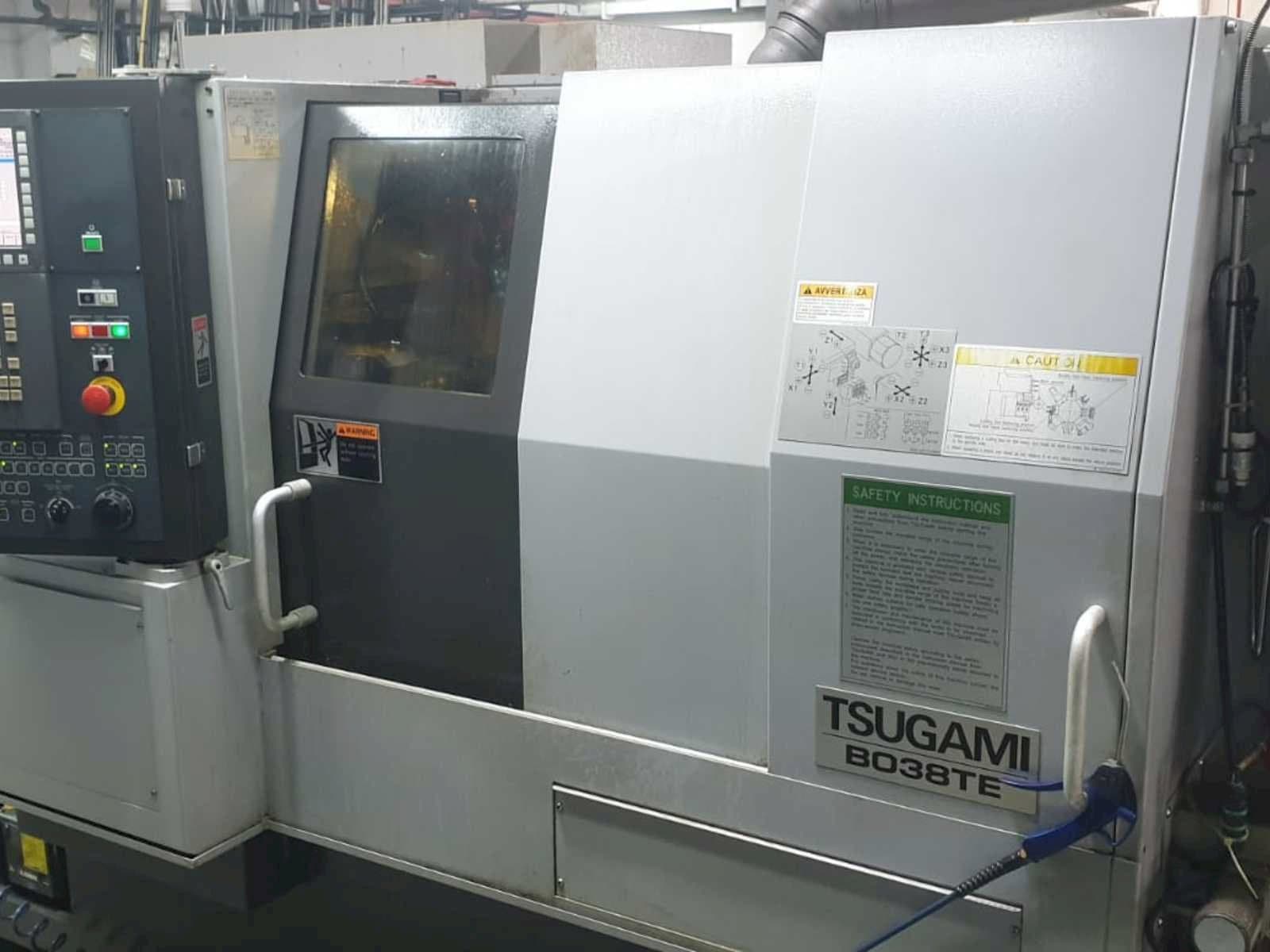 Frontansicht der TSUGAMI BO38TE Maschine