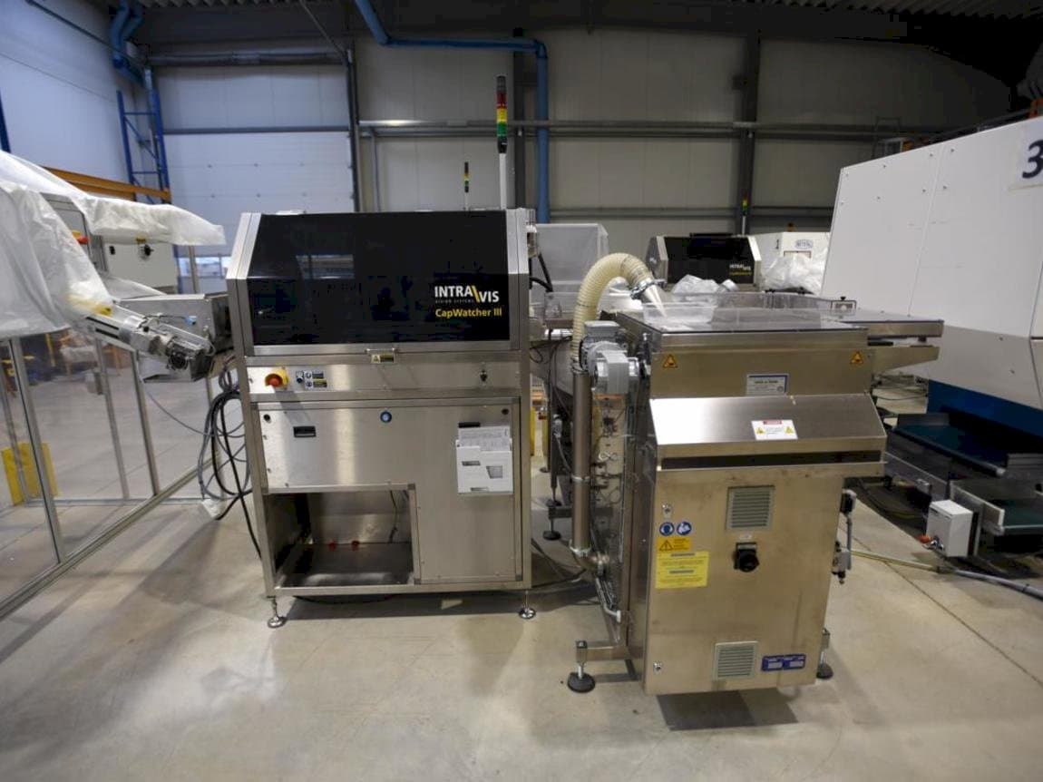 Frontansicht der INTRAVIS Capwatcher 6431 Maschine