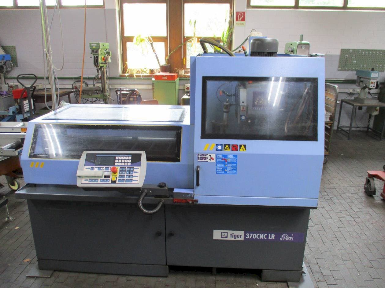 Frontansicht der MEP TIGER 370 CNC - LR  Maschine