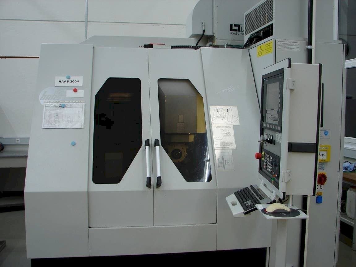 Frontansicht der HAAS Multigrind AF Maschine