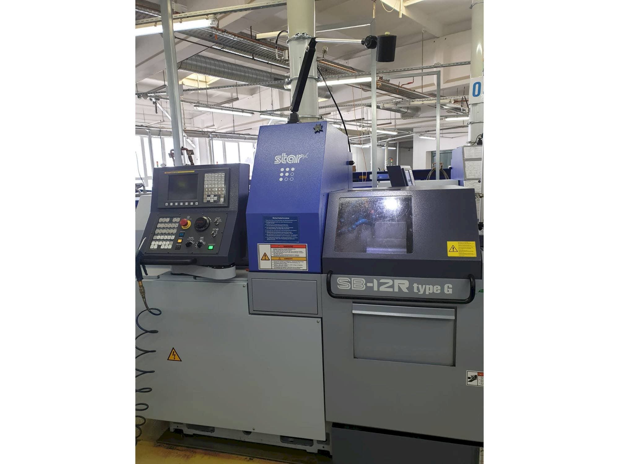 Frontansicht der Star SB12 RG Maschine