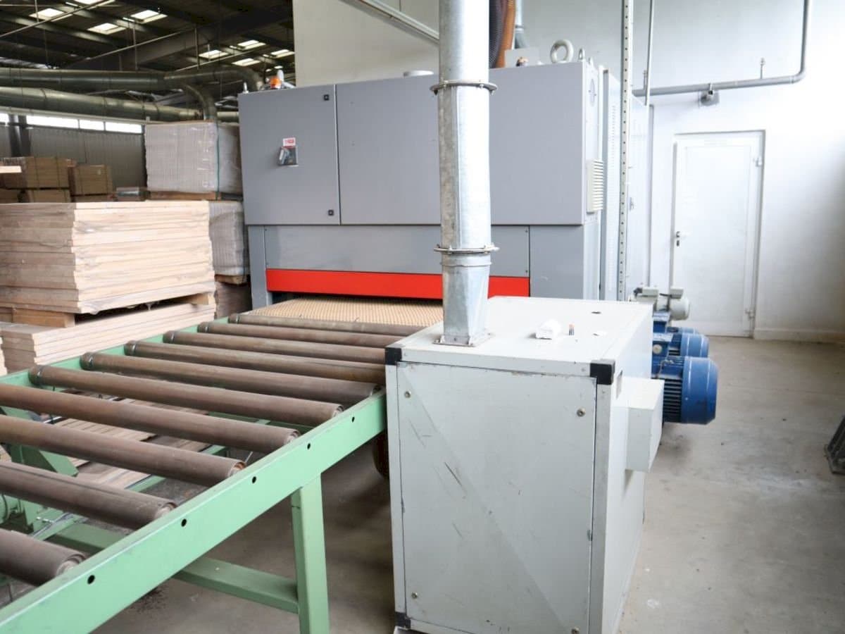 Frontansicht der ESTERER A.G. HDN 600 Maschine