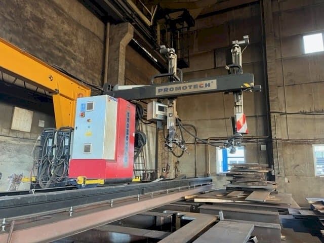 Frontansicht der Promotec WA 500/1000 GMAW Maschine