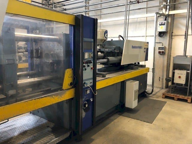 Frontansicht der Battenfeld BC-T 1800 /1000 Maschine