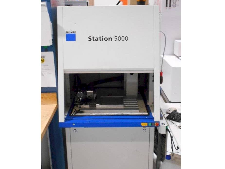 Frontansicht der Trumpf TruMark 5000 Maschine