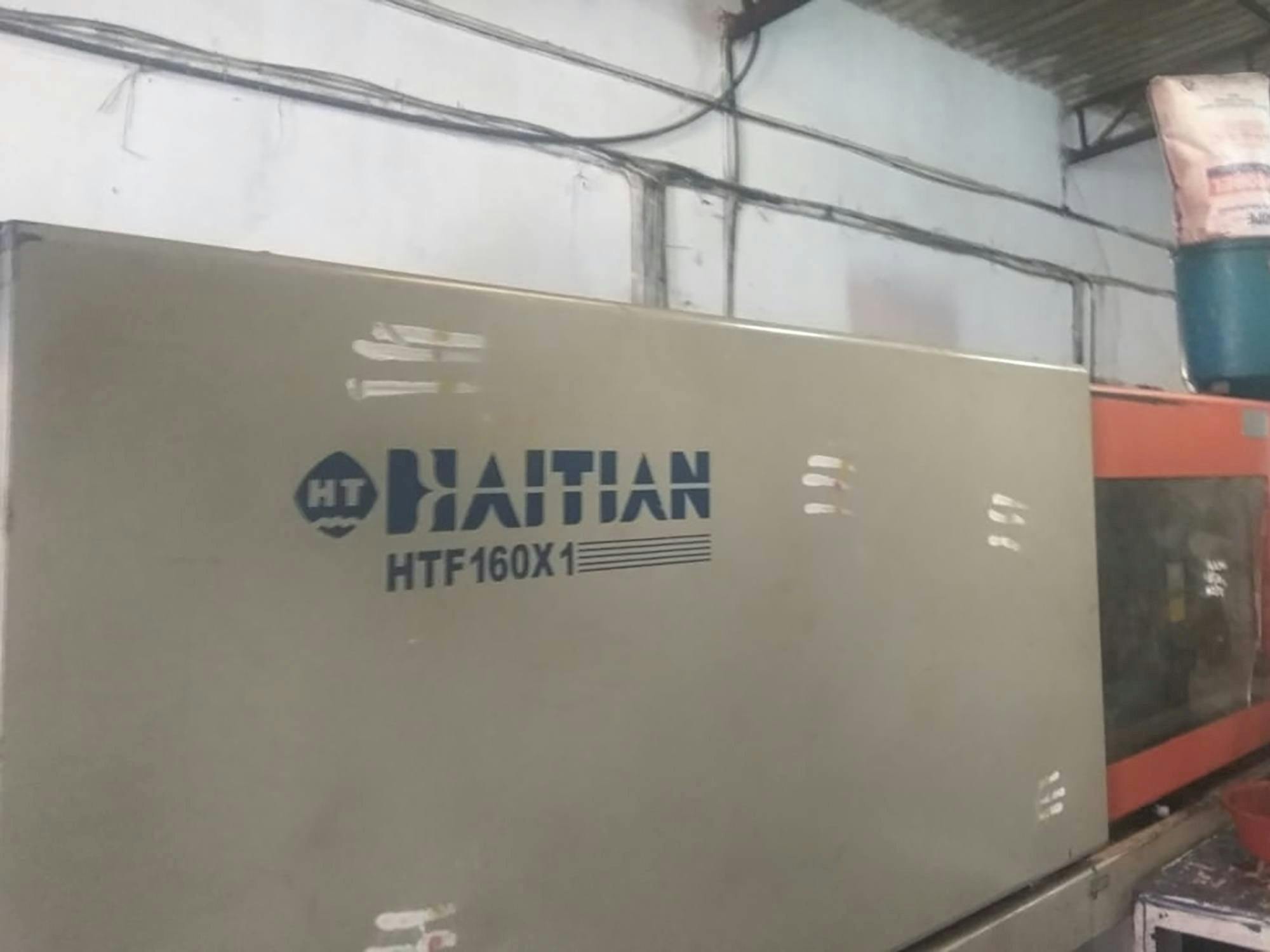 Frontansicht der HAITIAN HTF160X1 Maschine