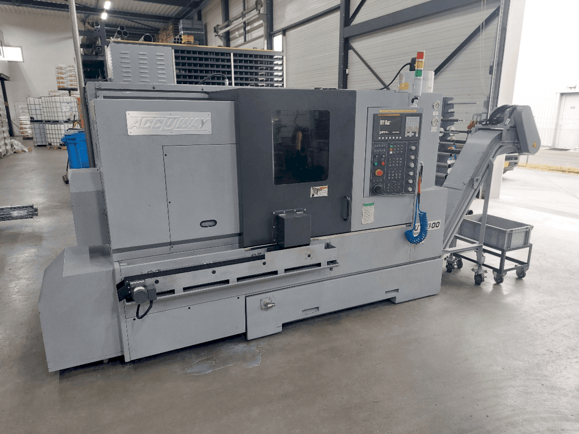 Frontansicht der ACCUWAY UT-300  Maschine