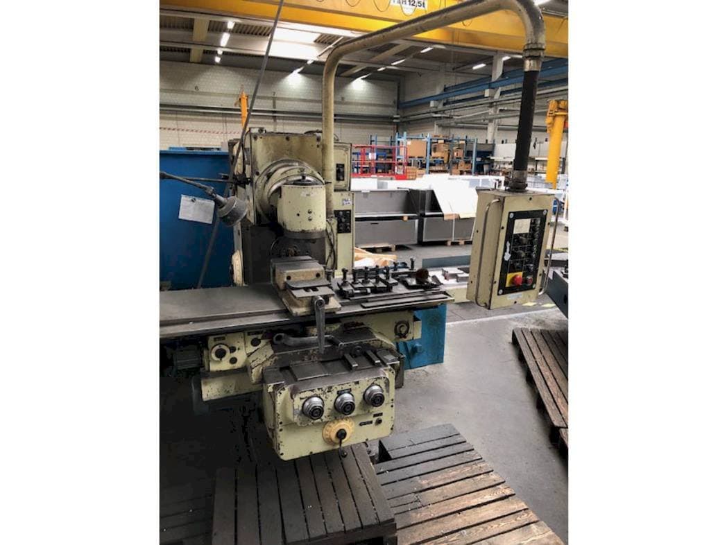 Frontansicht der ELEKTRONIK F400-E  Maschine