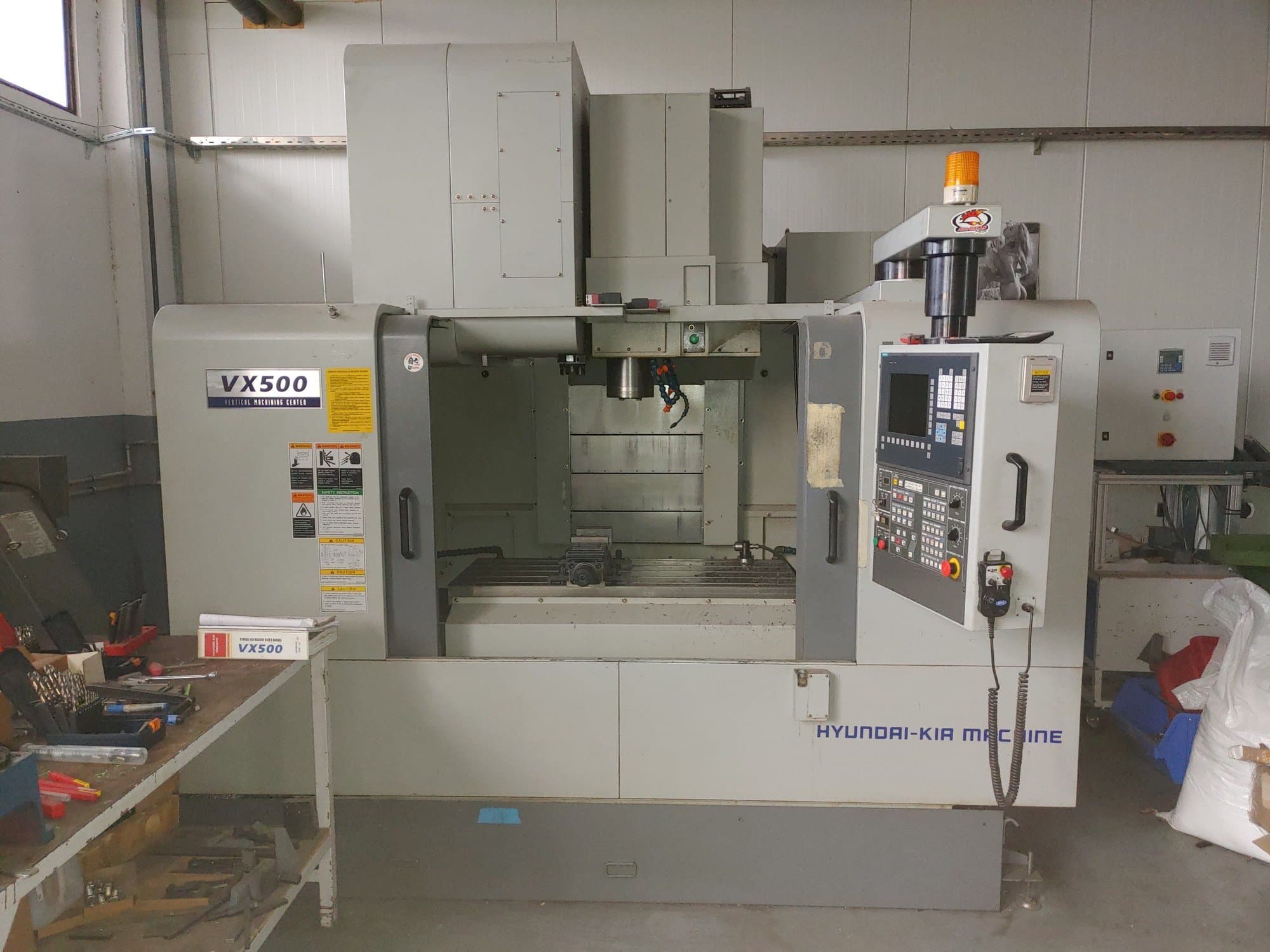 Frontansicht der Hyundai Kia VX 500 Maschine