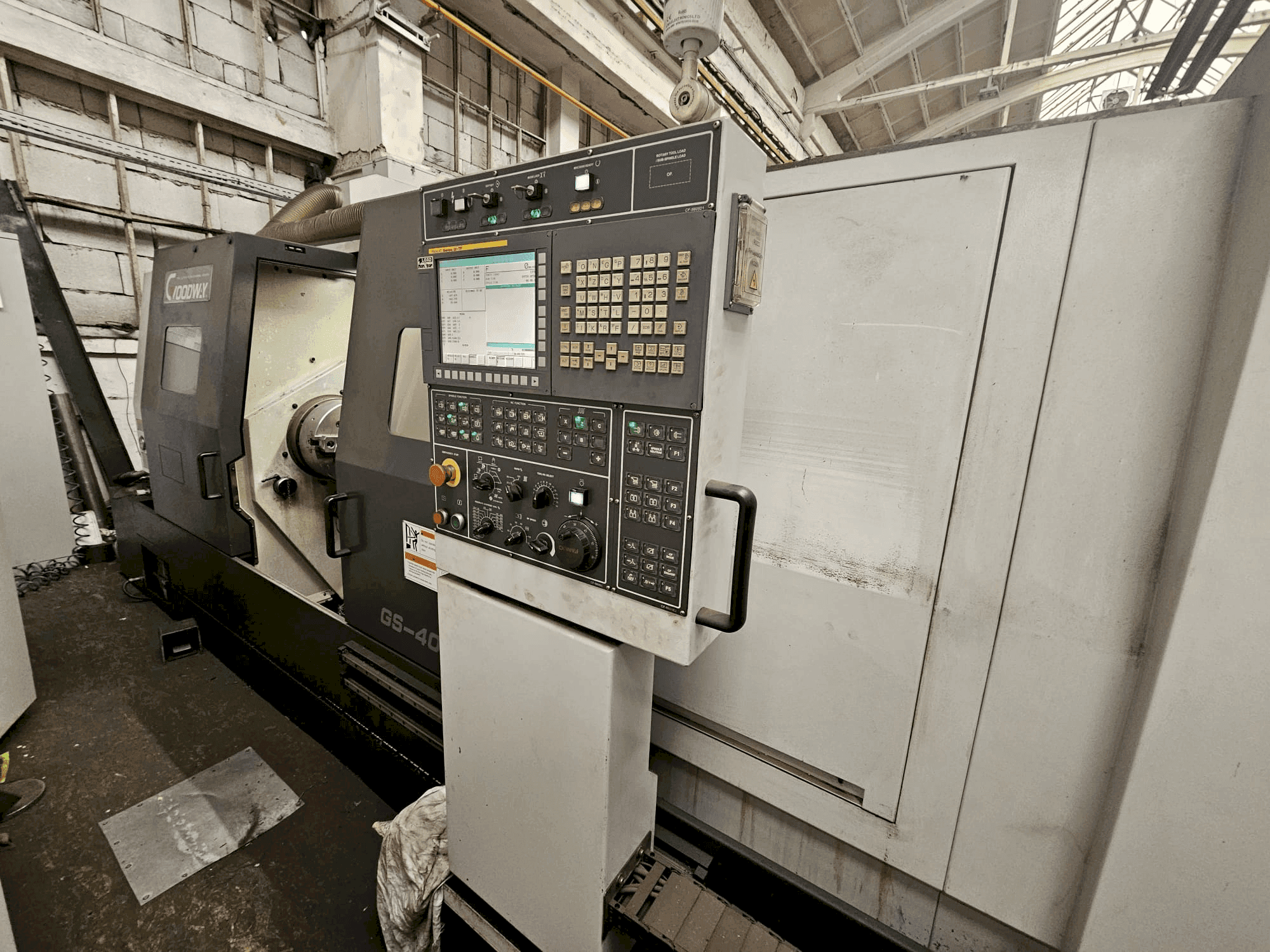 Frontansicht der Goodway GS-4000LM  Maschine