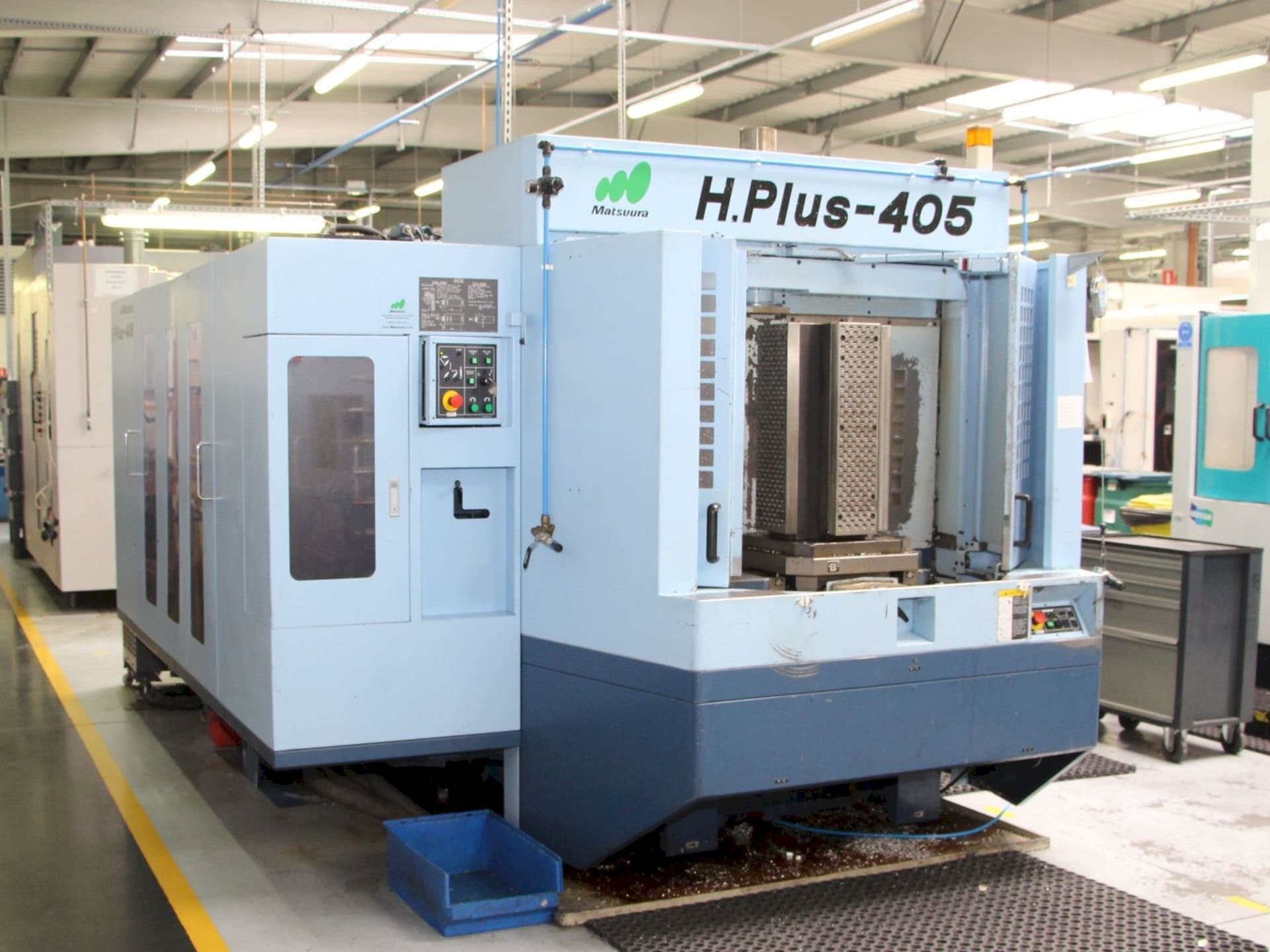 Frontansicht der Matsuura H-Plus 405  Maschine