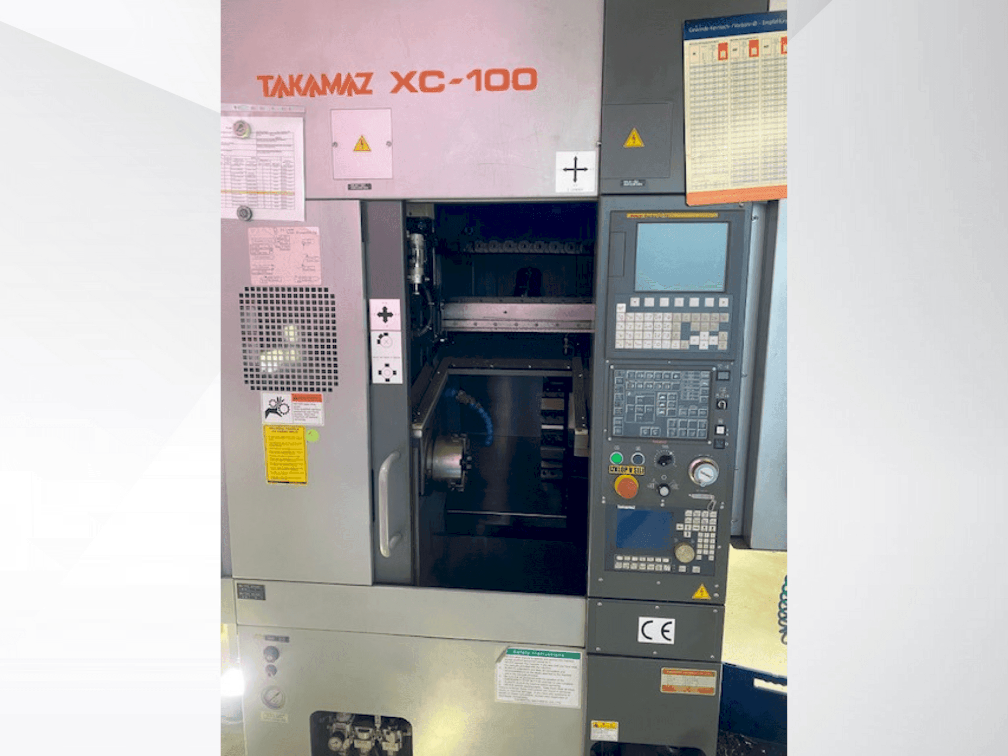 Frontansicht der Takamaz XC-100 (2015)  Maschine