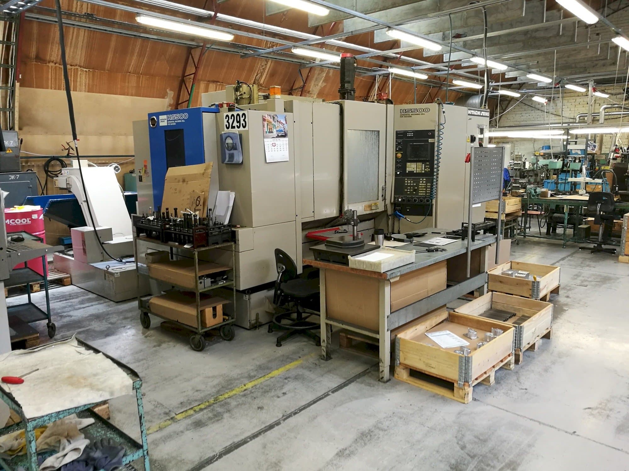 Frontansicht der HITACHI SEIKI HS 500  Maschine