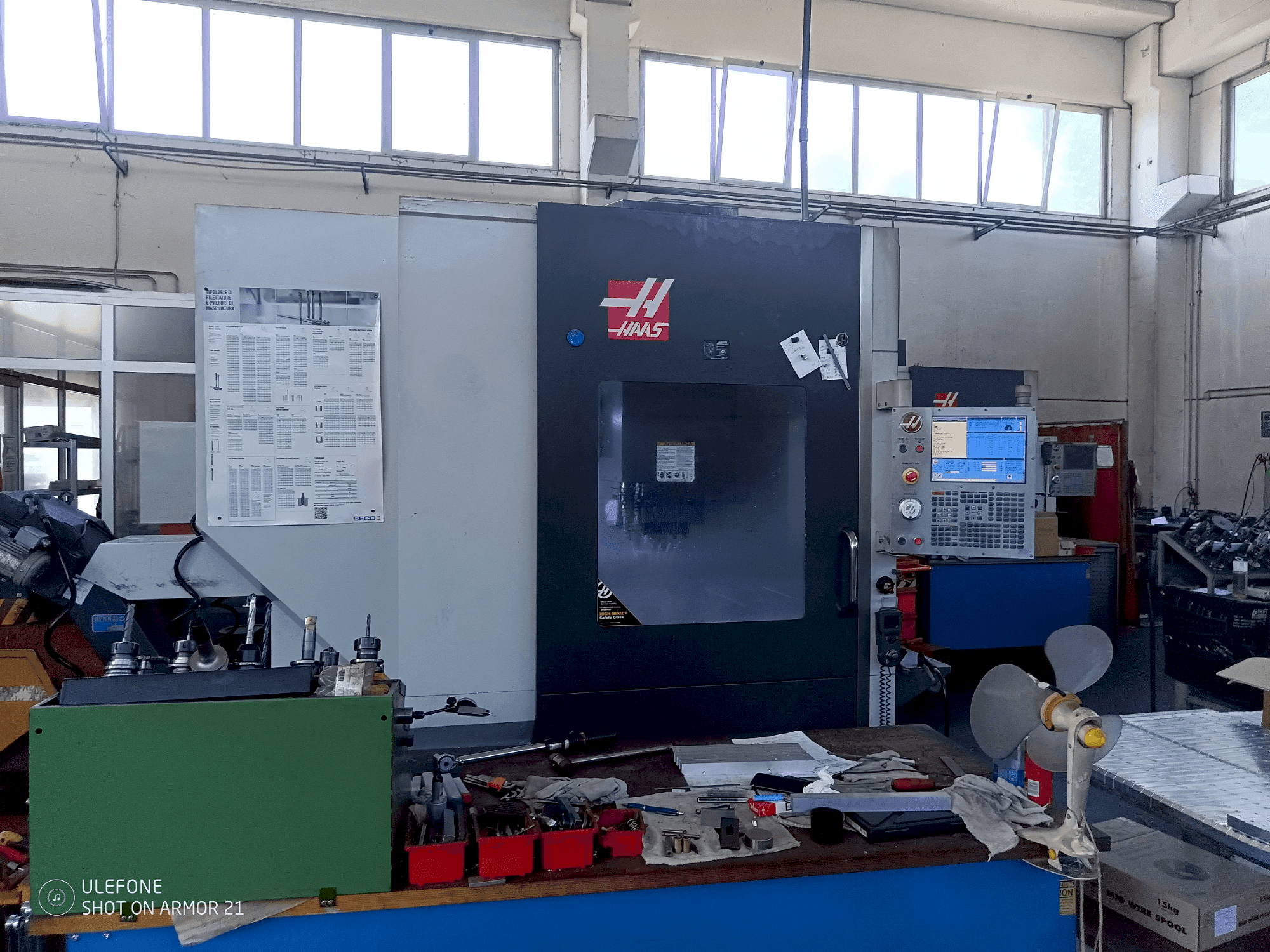 Frontansicht der HAAS UMC 750SS  Maschine