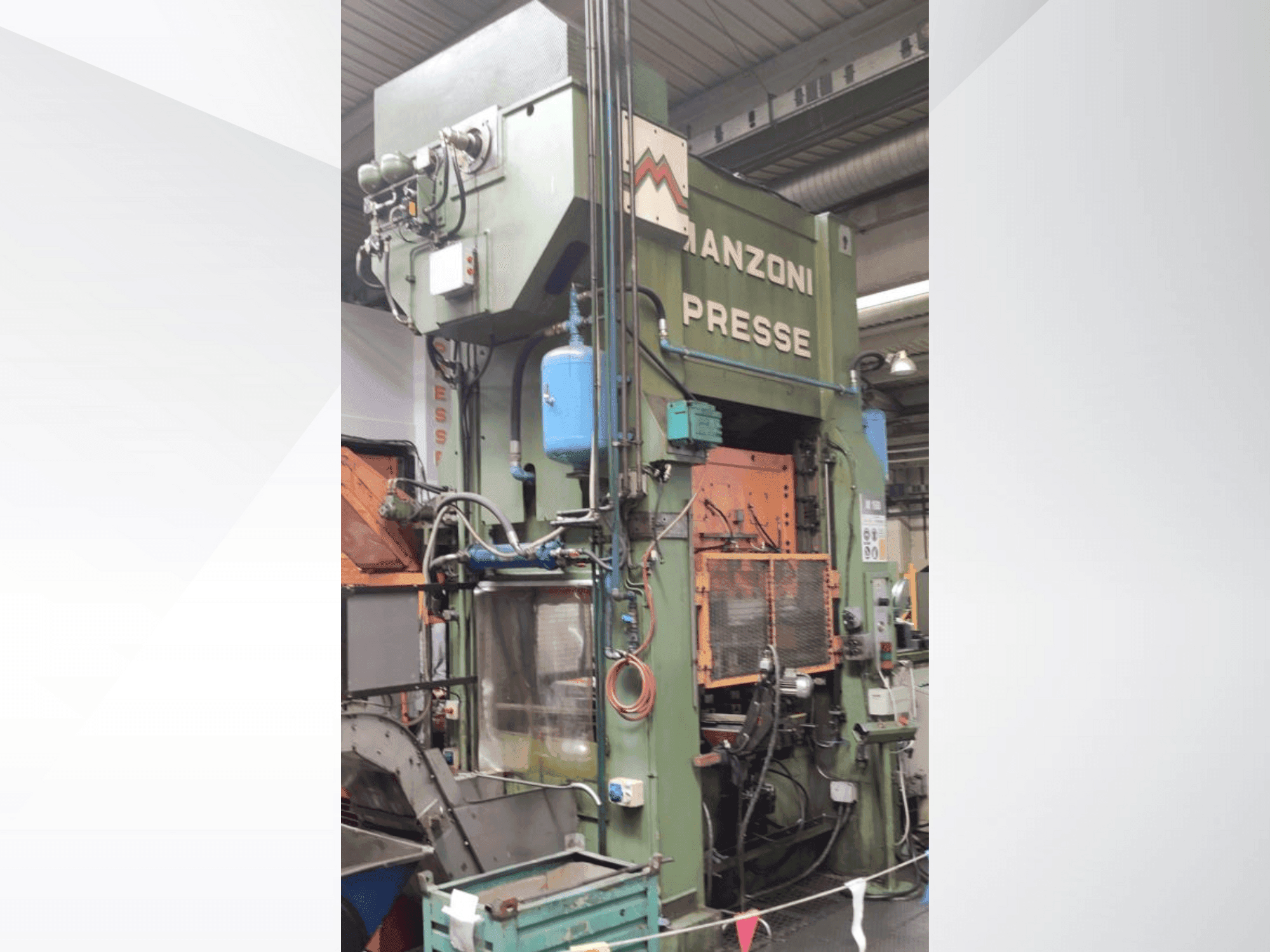 Frontansicht der RAVNE PRESSES Manzoni 160  Maschine