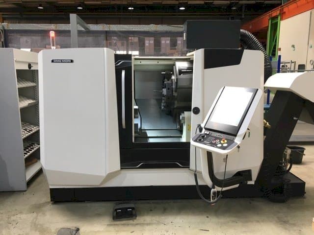 Frontansicht der DMG MORI CLX 450 Maschine
