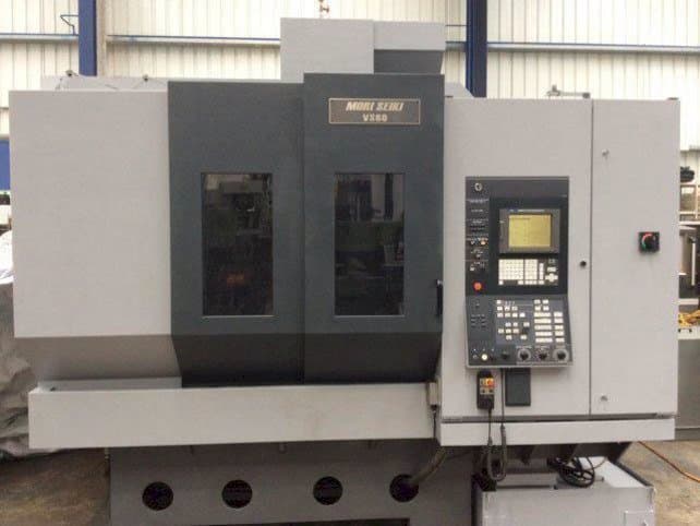 Frontansicht der MORI SEIKI VS 60 Maschine