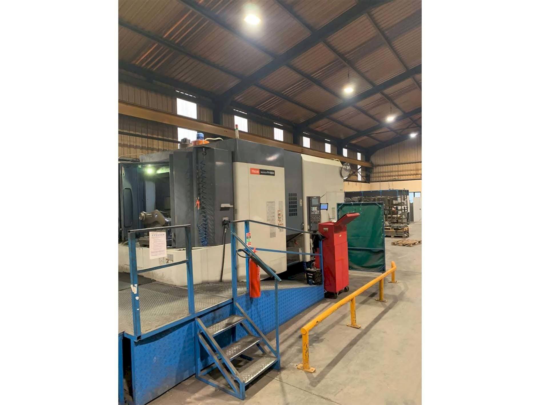 Frontansicht der Mazak Mazatech FH-8800 Maschine