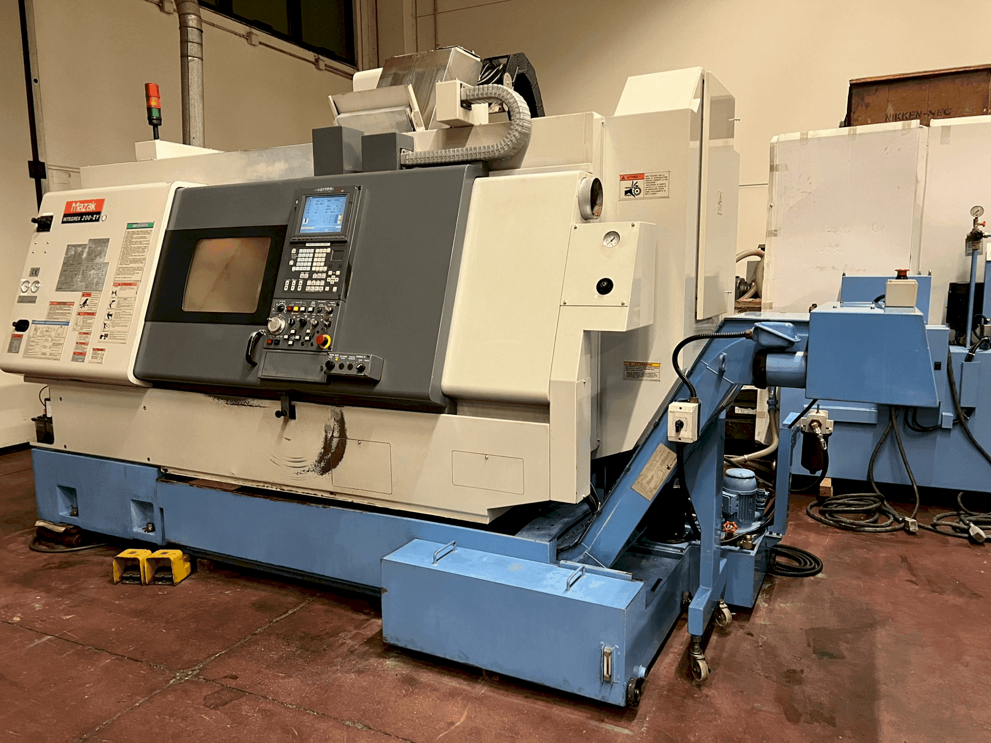 Frontansicht der Mazak Integrex 200 IIY  Maschine