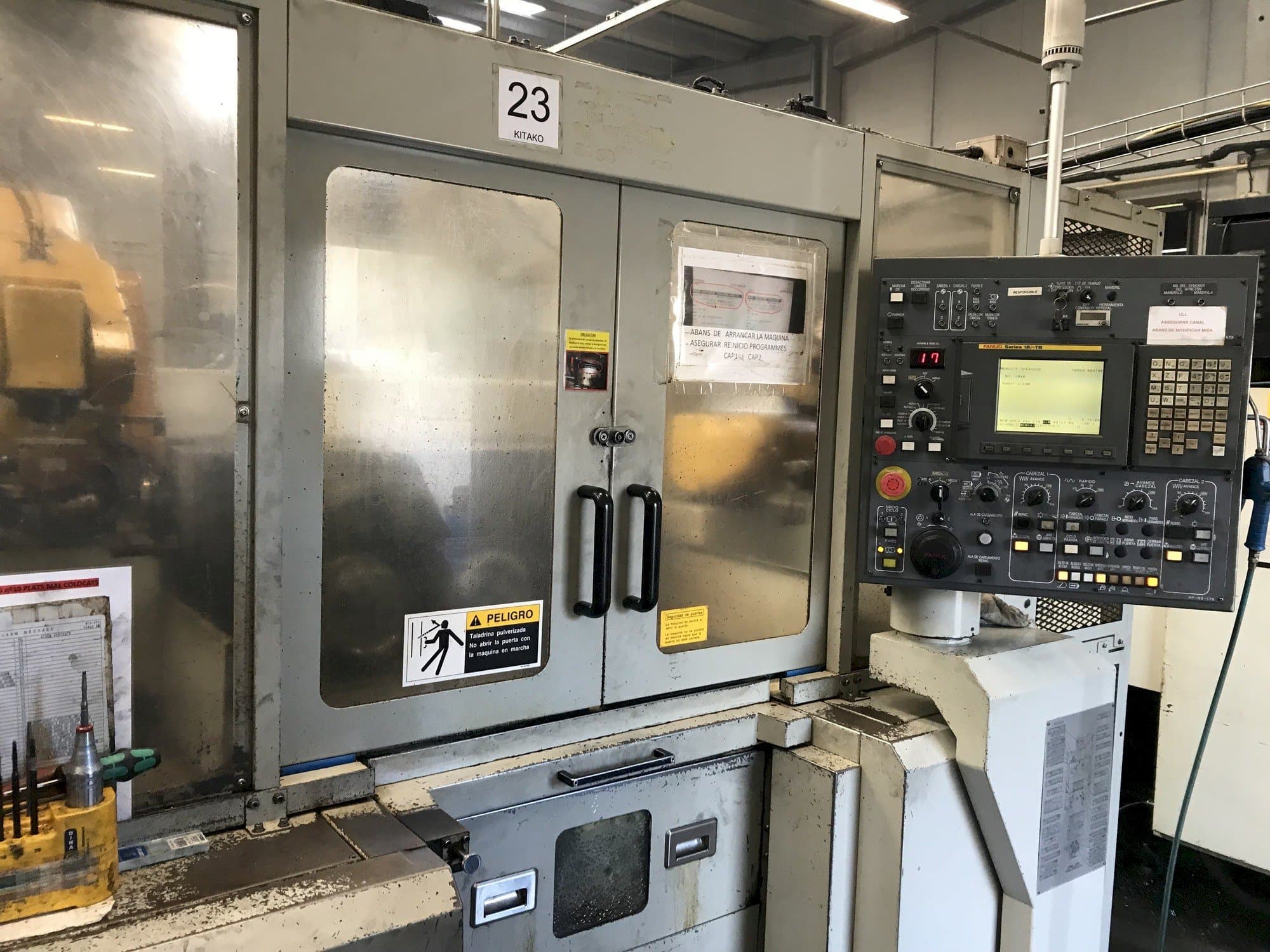 Frontansicht der KITAKO MT4-200  Maschine
