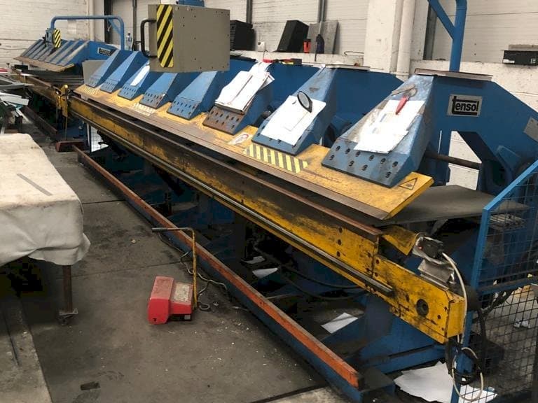 Frontansicht der Tensol H200-6.2 Maschine