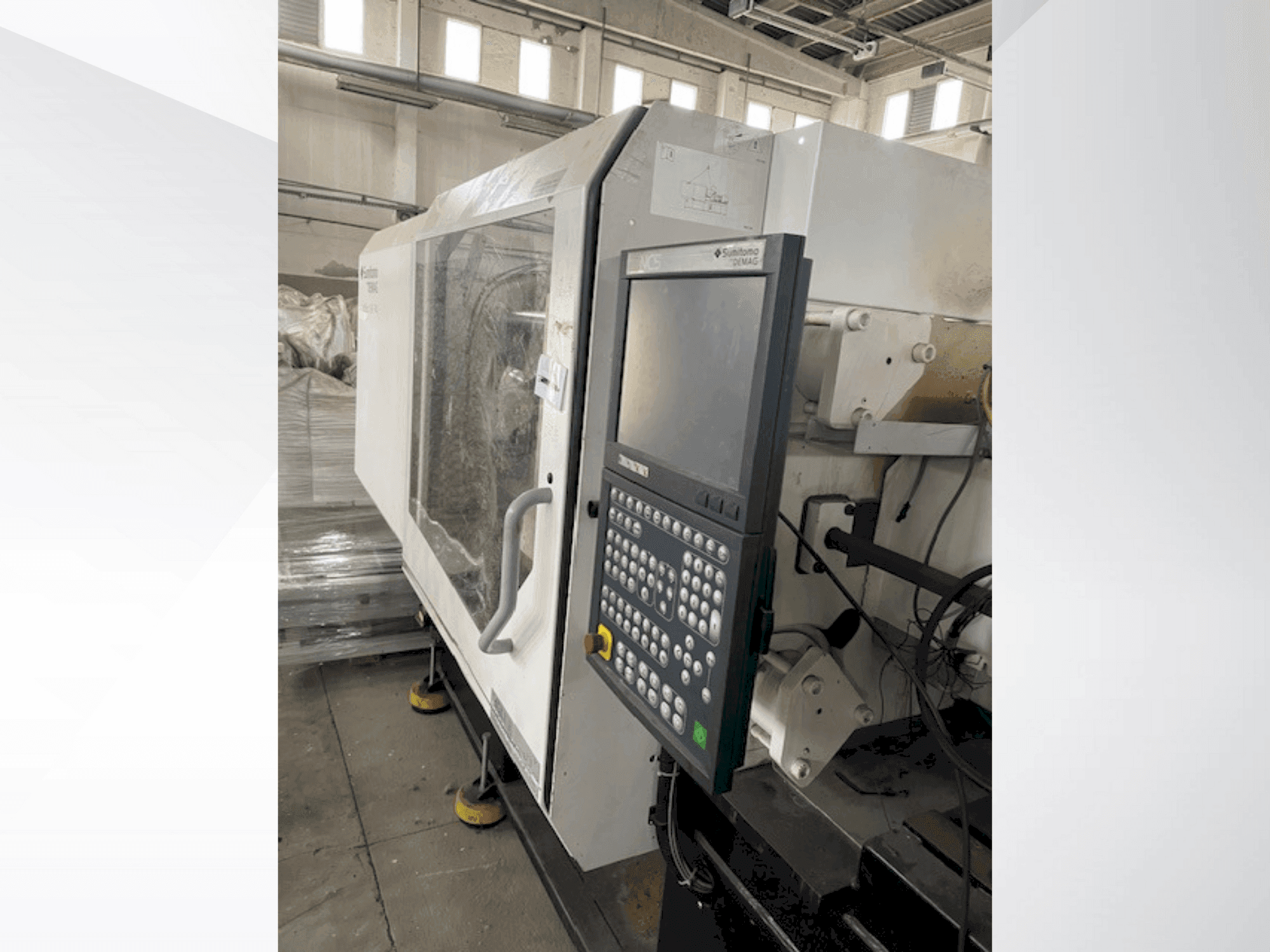 Frontansicht der SUMITOMO SHI DEMAG IntElect 160/520-340 smart Maschine