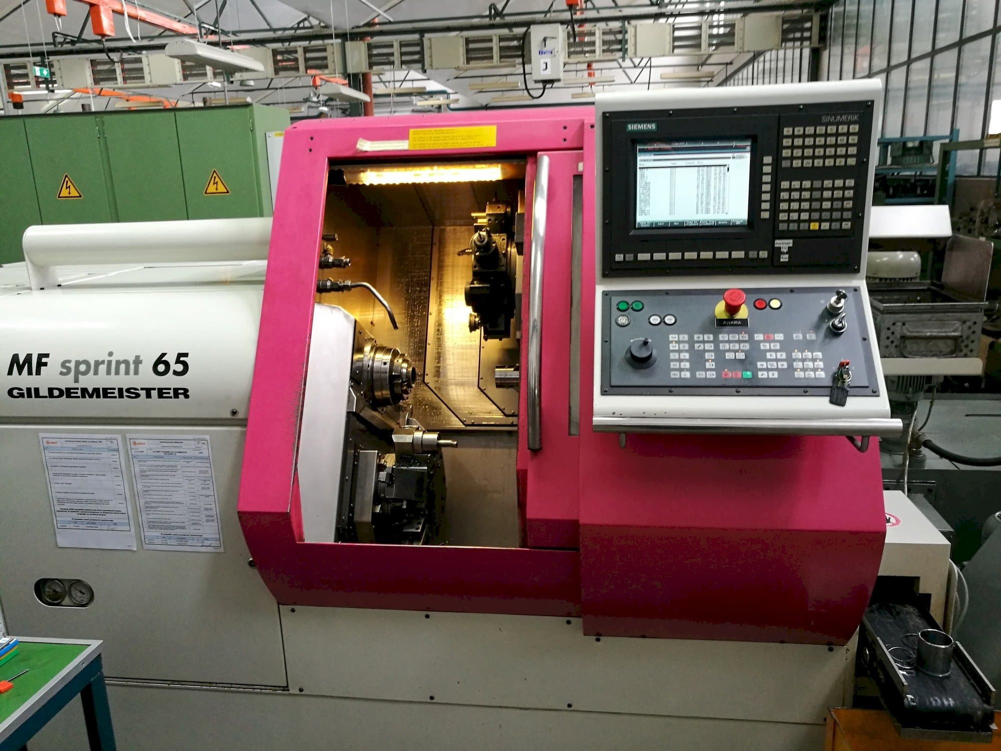 Frontansicht der Gildemeister MF Sprint 65  Maschine