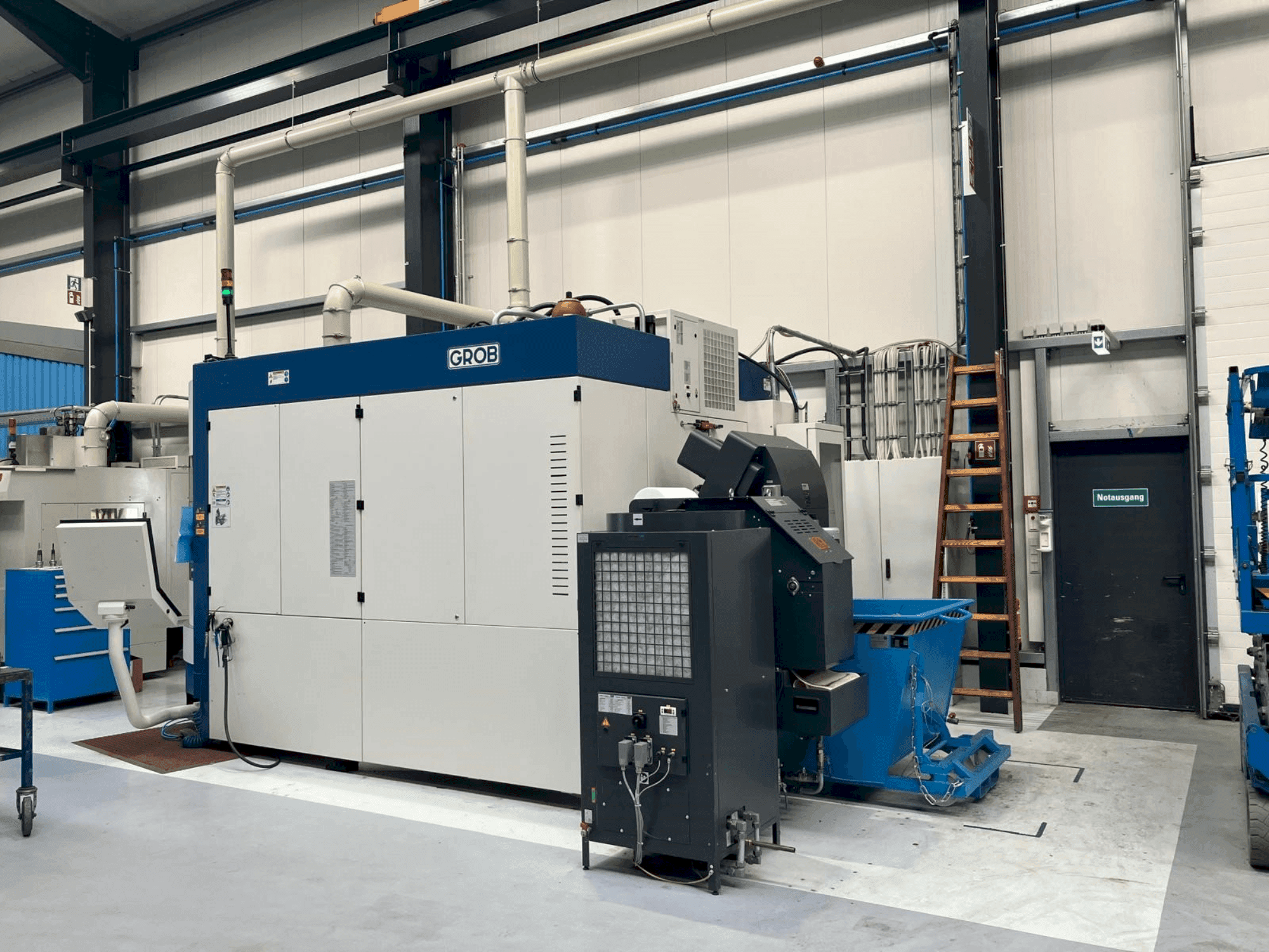 Frontansicht der GROB G550a Maschine