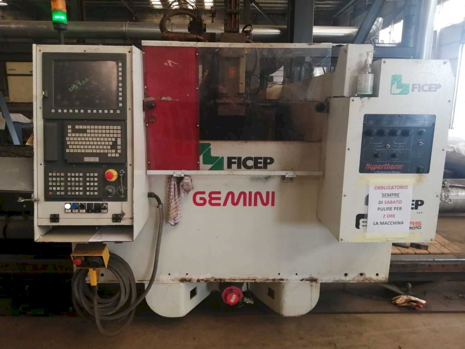 Frontansicht der FICEP GEMINI G32  Maschine