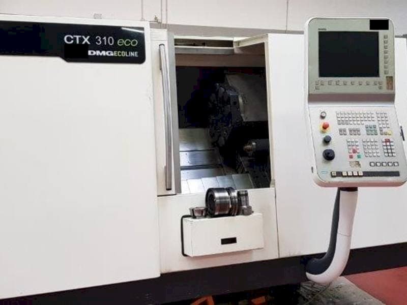 Frontansicht der DMG GILDEMEISTER CTX 310 V3 Eco Maschine