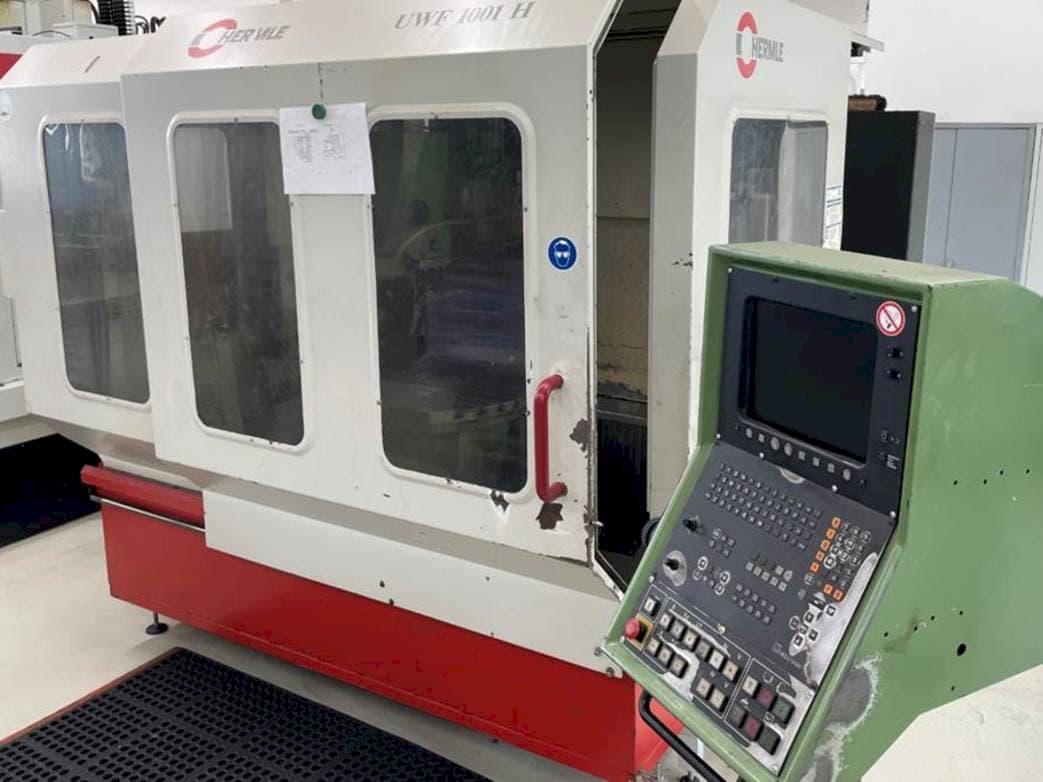 Frontansicht der HERMLE UWF1001 Maschine