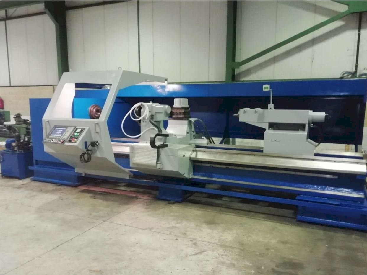 Frontansicht der Gurutzpe A-1000 Maschine