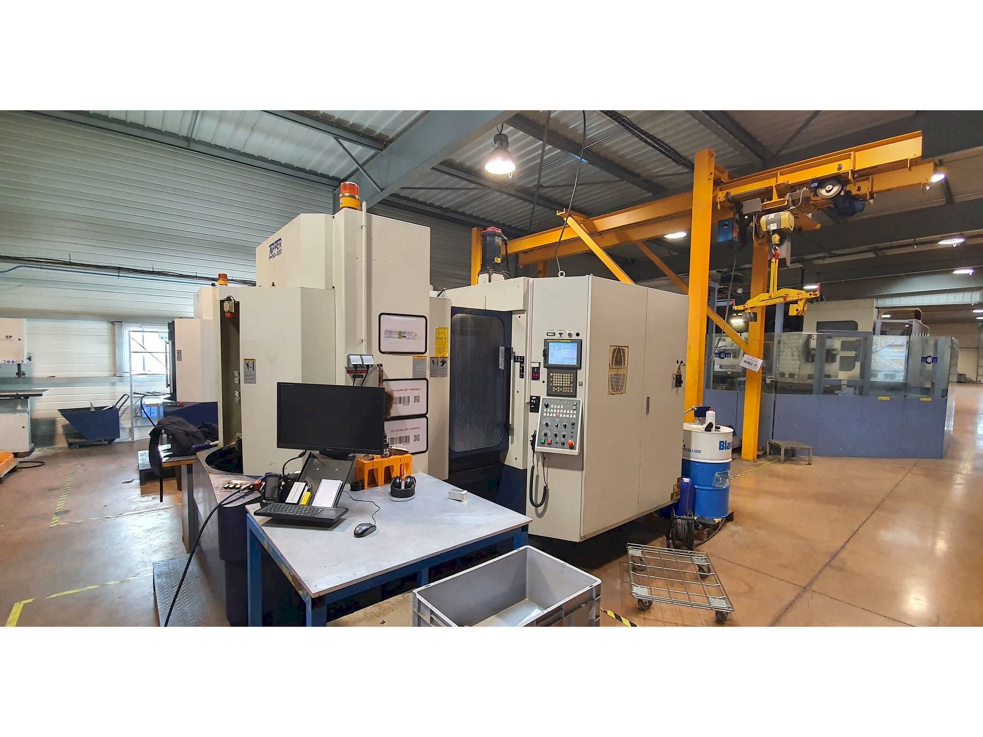 Frontansicht der Tongtai H400 Maschine