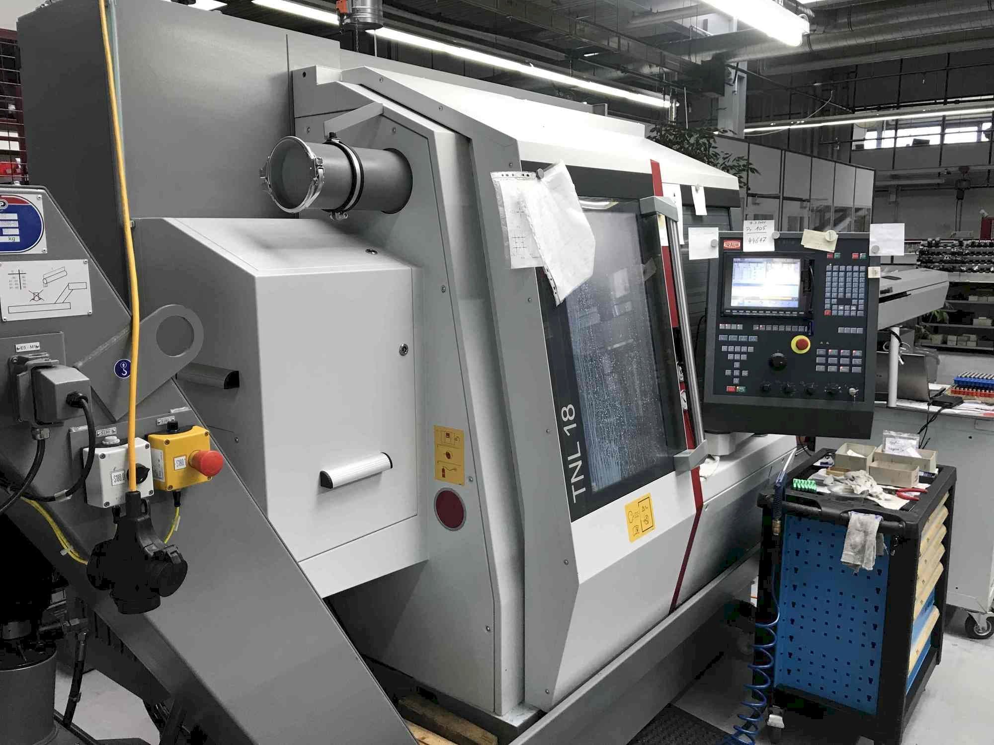 Frontansicht der TRAUB TNL 18-9P  Maschine