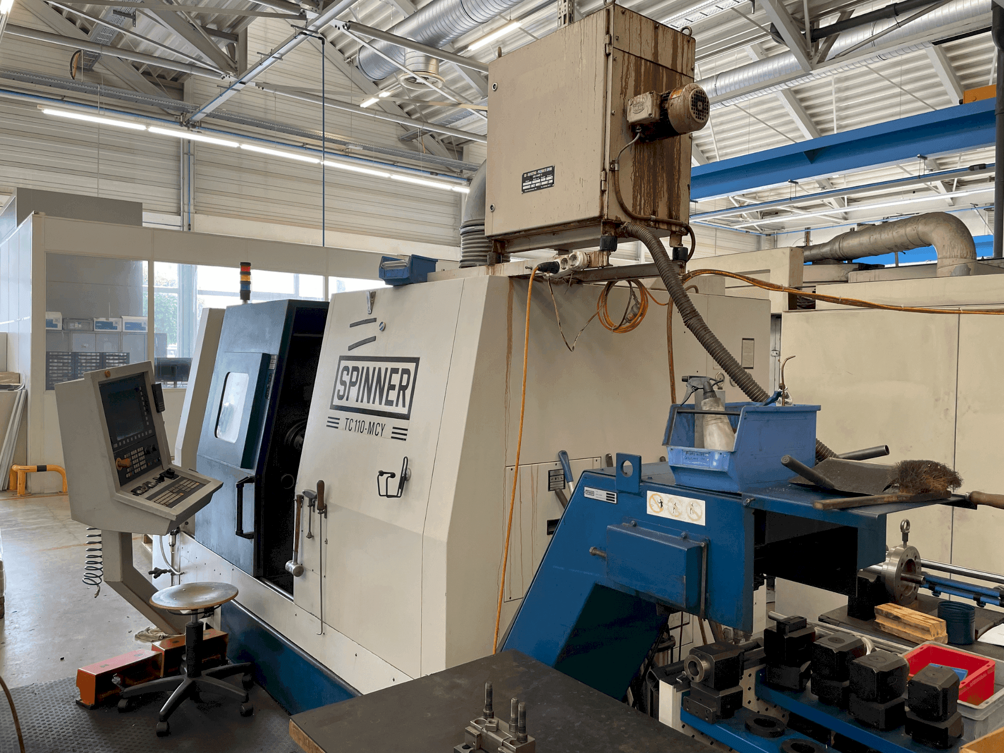 Frontansicht der SPINNER TC 110  Maschine