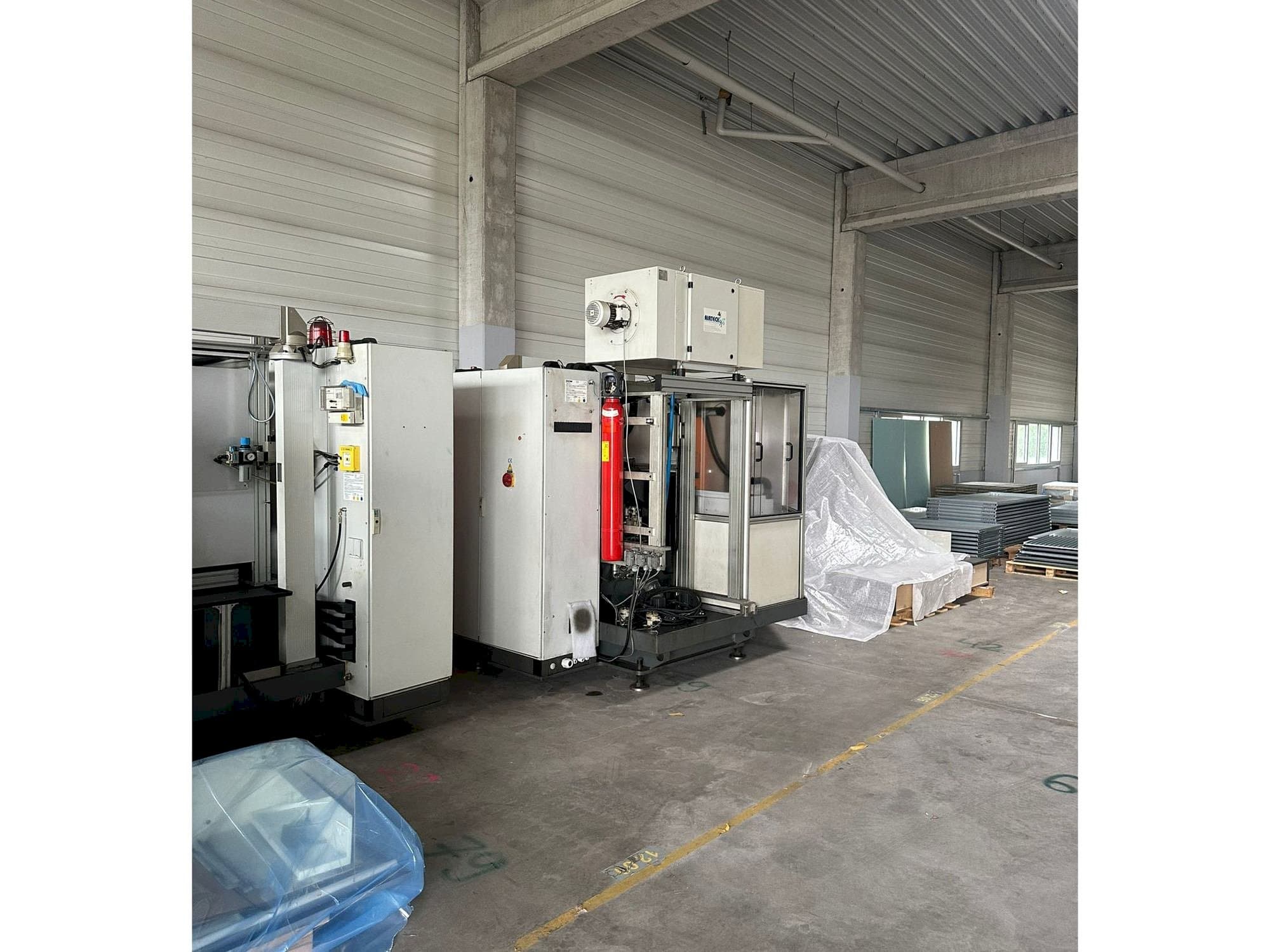 Frontansicht der Geiger CNC Maschine