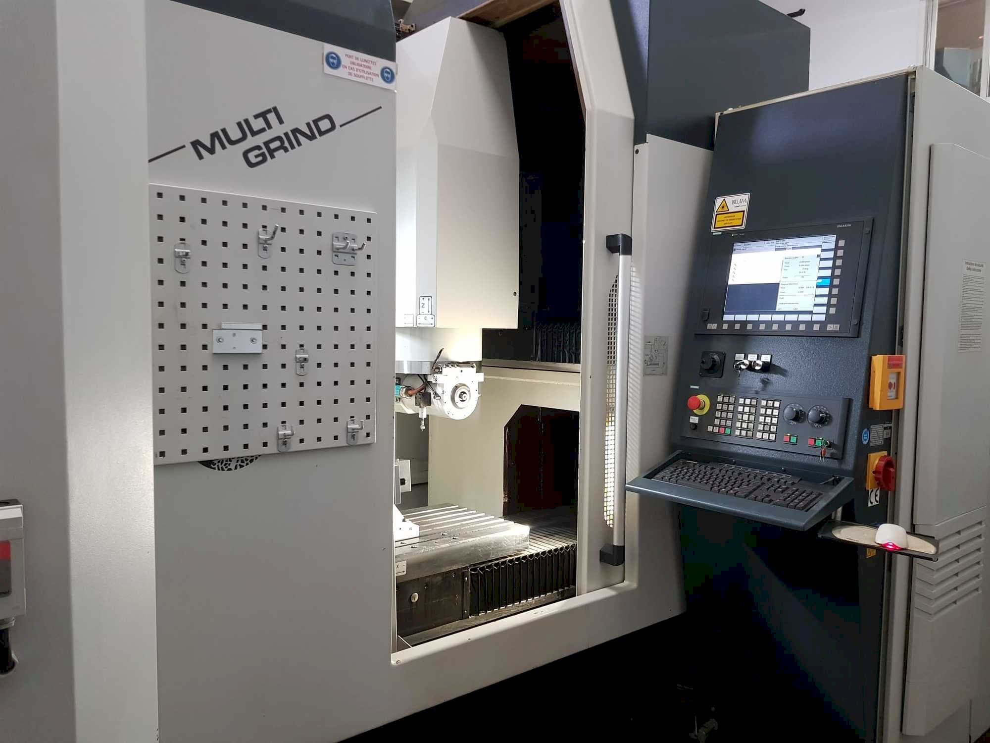 Frontansicht der HAAS Multigrind - HT Maschine