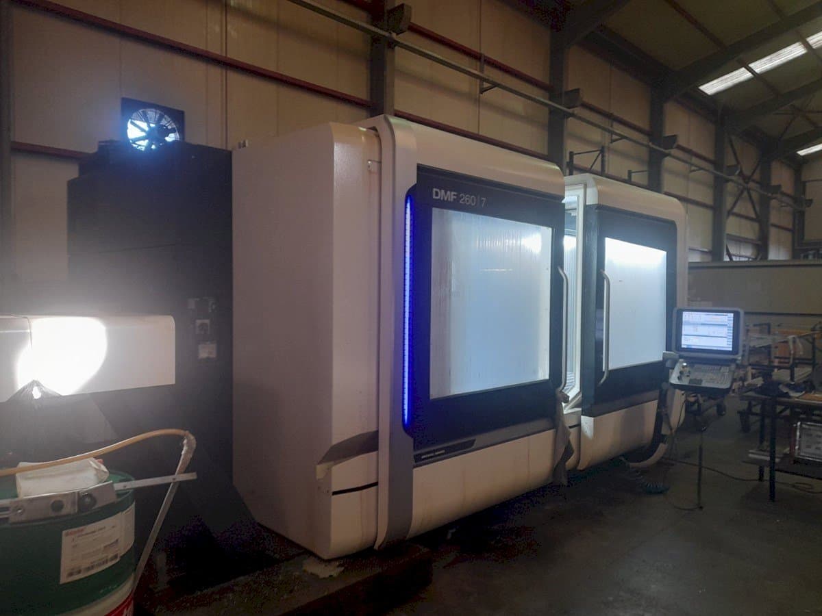 Frontansicht der DMG MORI DMF 260-7 Maschine