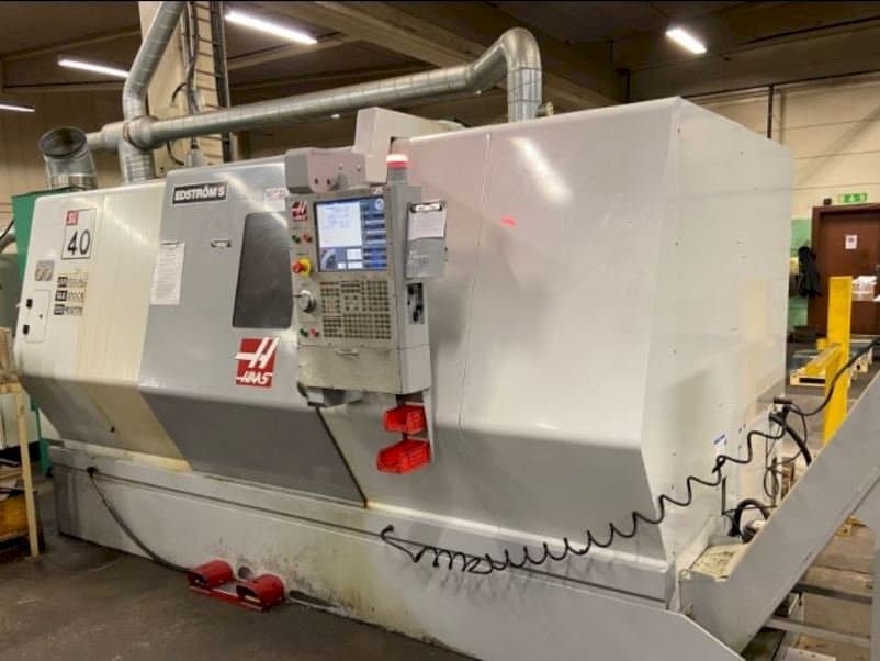 Frontansicht der HAAS SL-40 Maschine