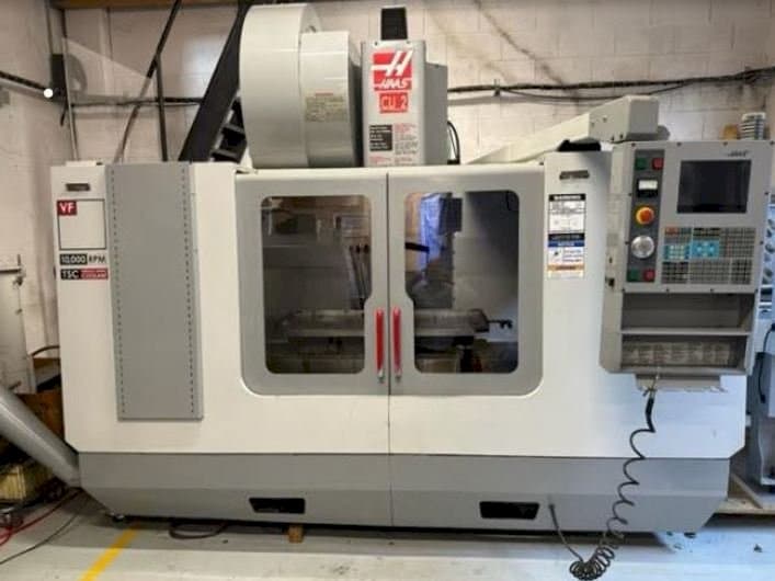 Frontansicht der HAAS VF3 Maschine