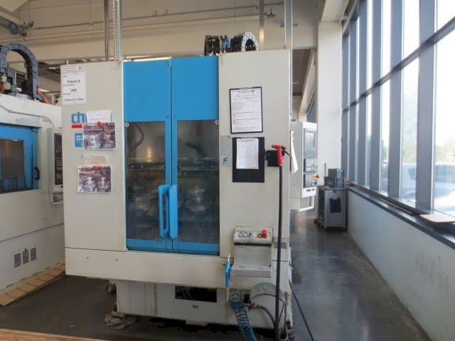 Frontansicht der CHIRON DZ 15K W Maschine