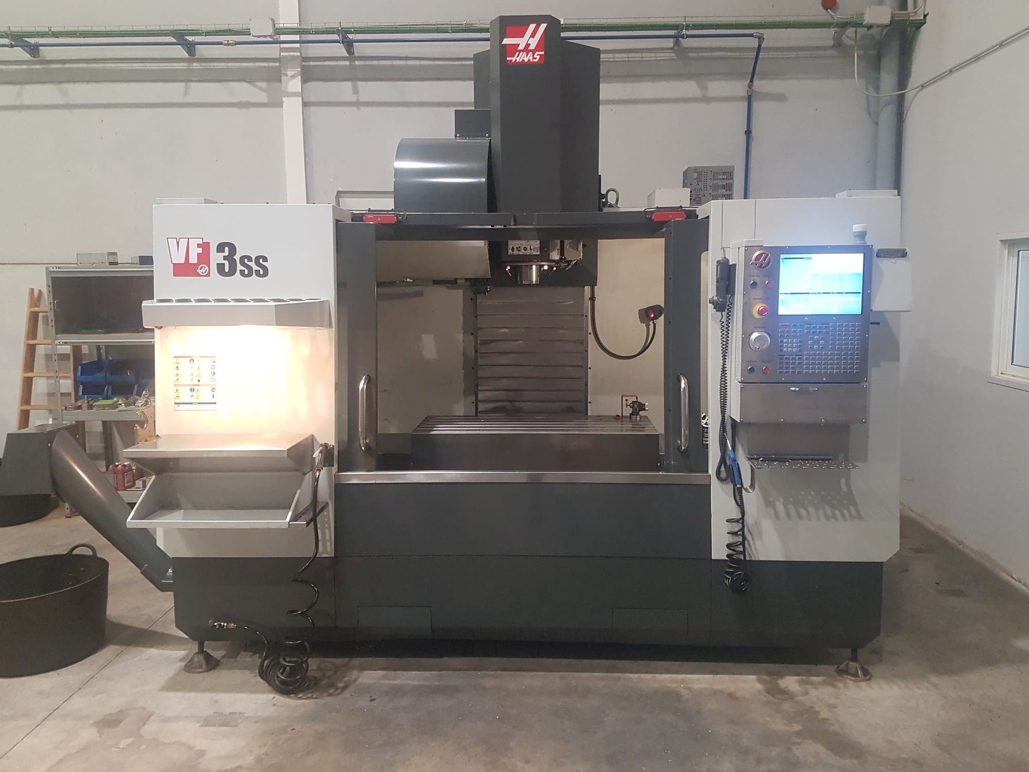 Frontansicht der HAAS VF- 3SS  Maschine