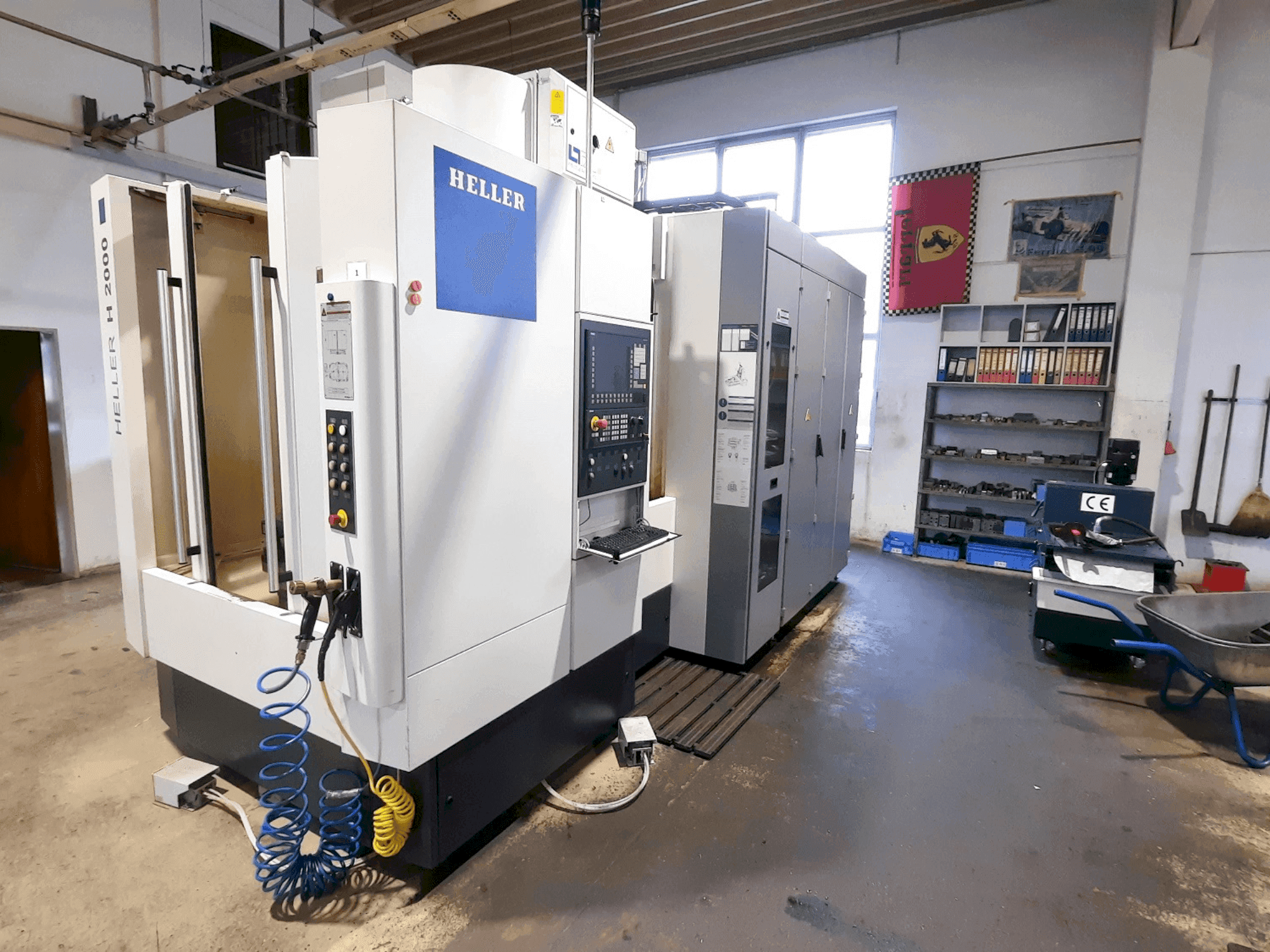 Frontansicht der HELLER H2000  Maschine