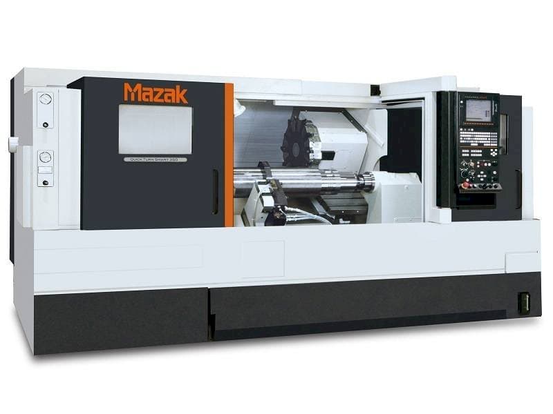 Frontansicht der Mazak QUICK TURN SMART 350M Maschine