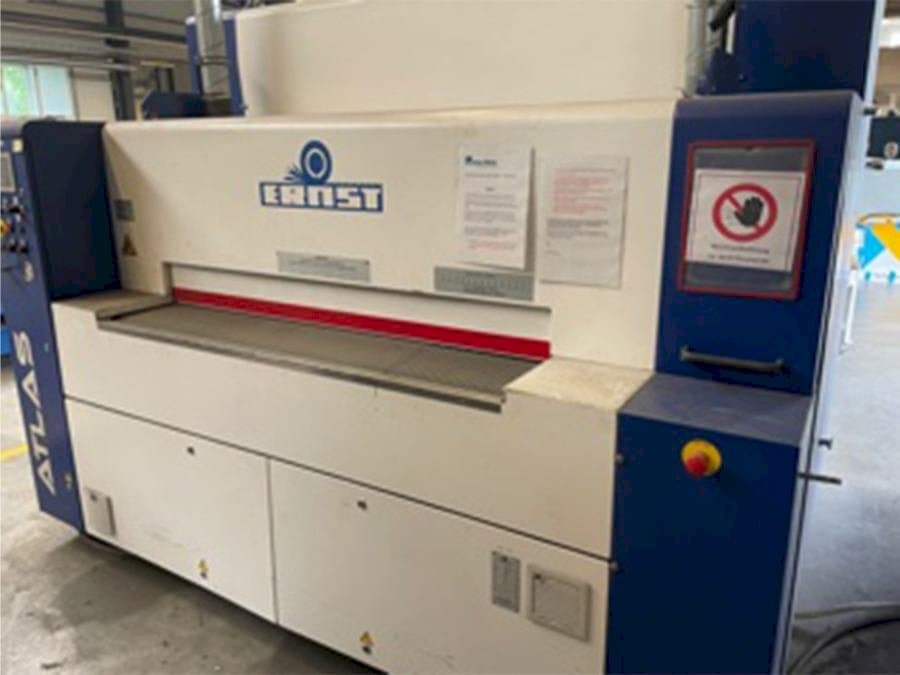 Frontansicht der ERNST ATLAS ES Maschine