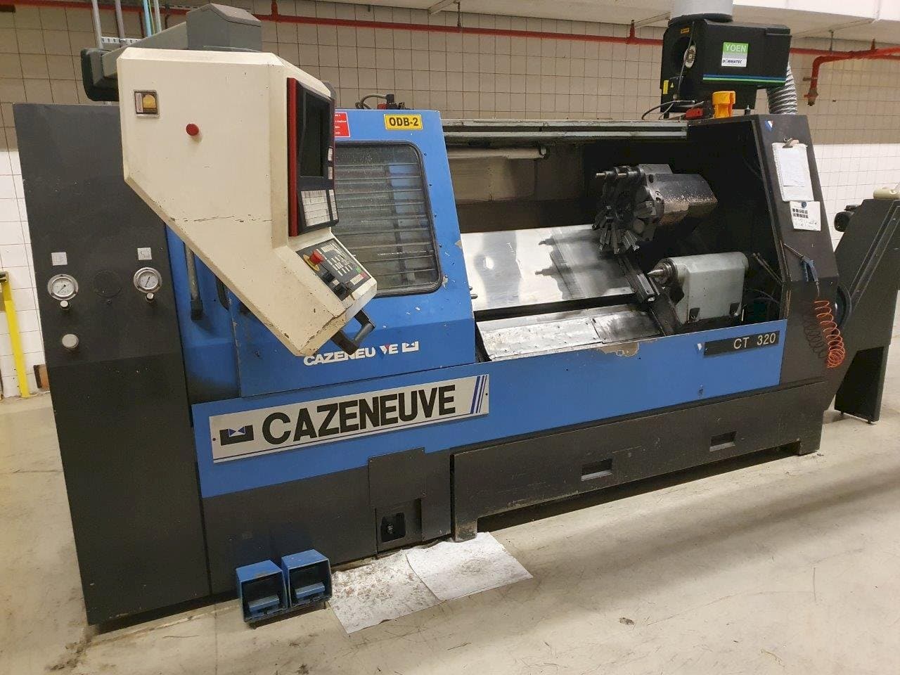 Frontansicht der CAZENEUVE CT320 Maschine