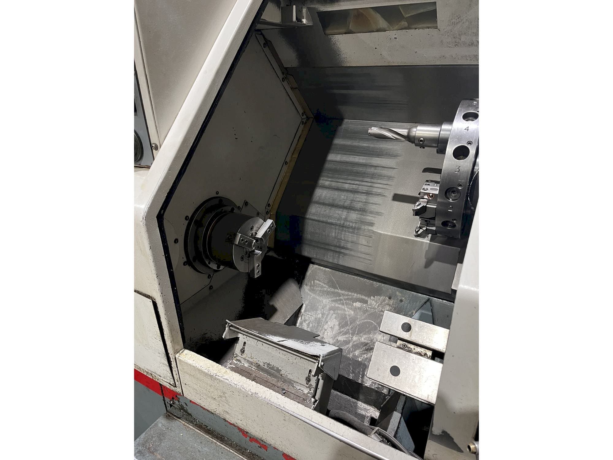 Arbeitsraum der Cincinnati Hawk TC150  Maschine