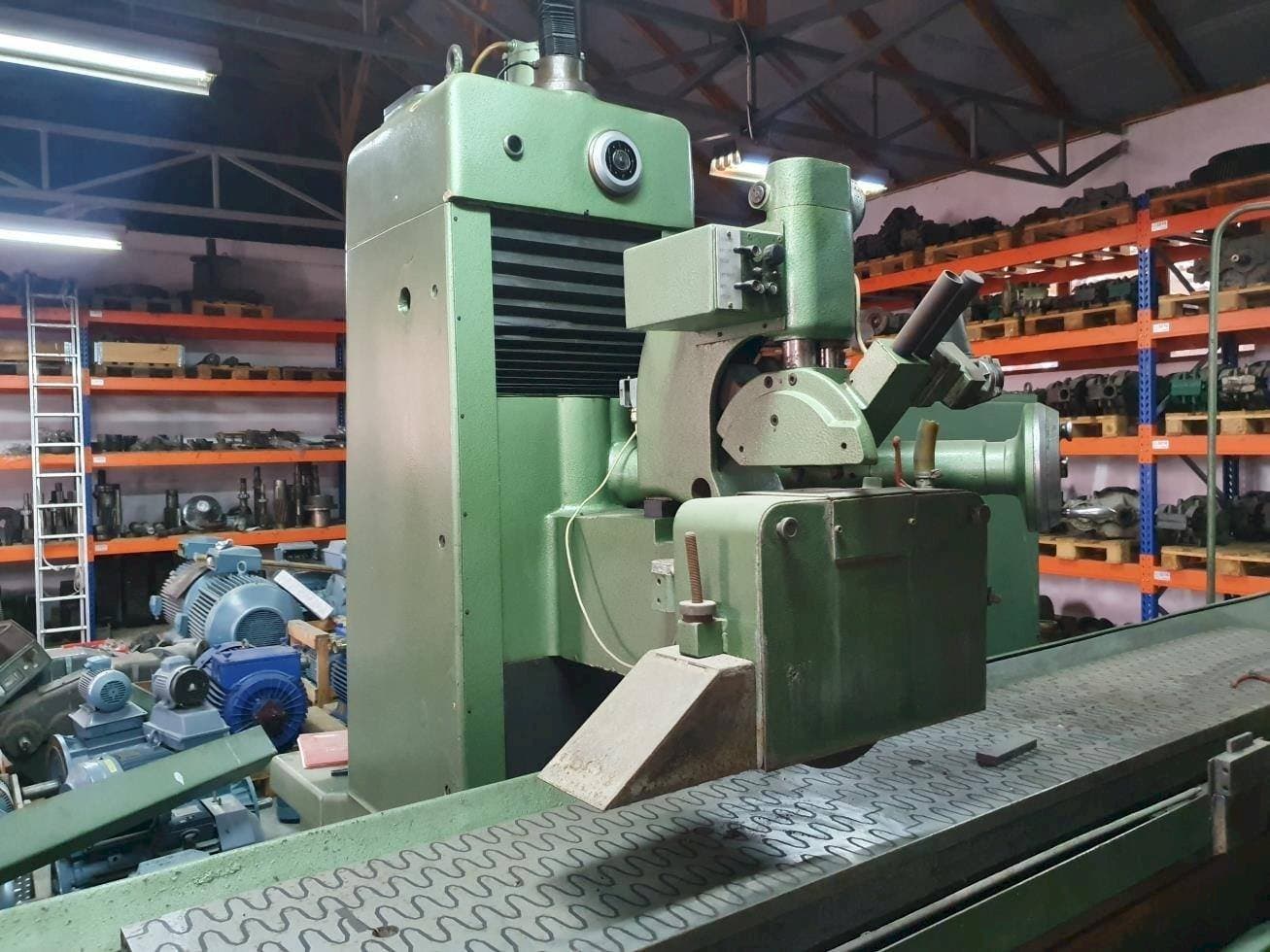 Frontansicht der ELB SCHLIFF SWBD-30 VA II  Maschine