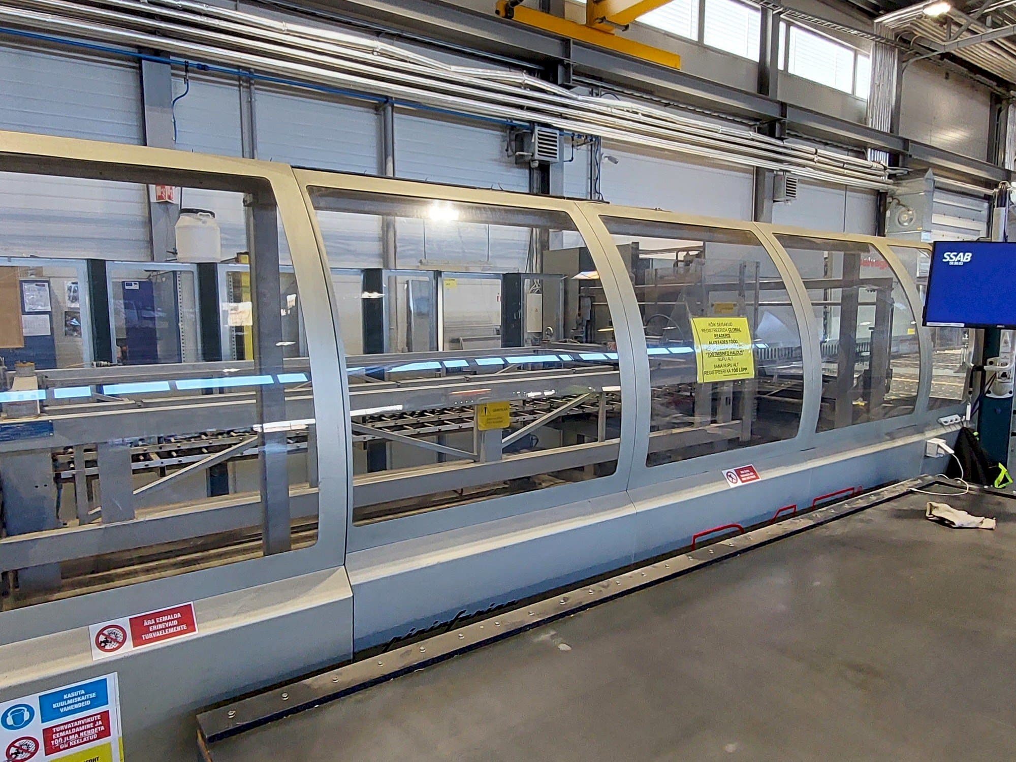 Frontansicht der Salvagnini S4 0929 + P4 line Maschine