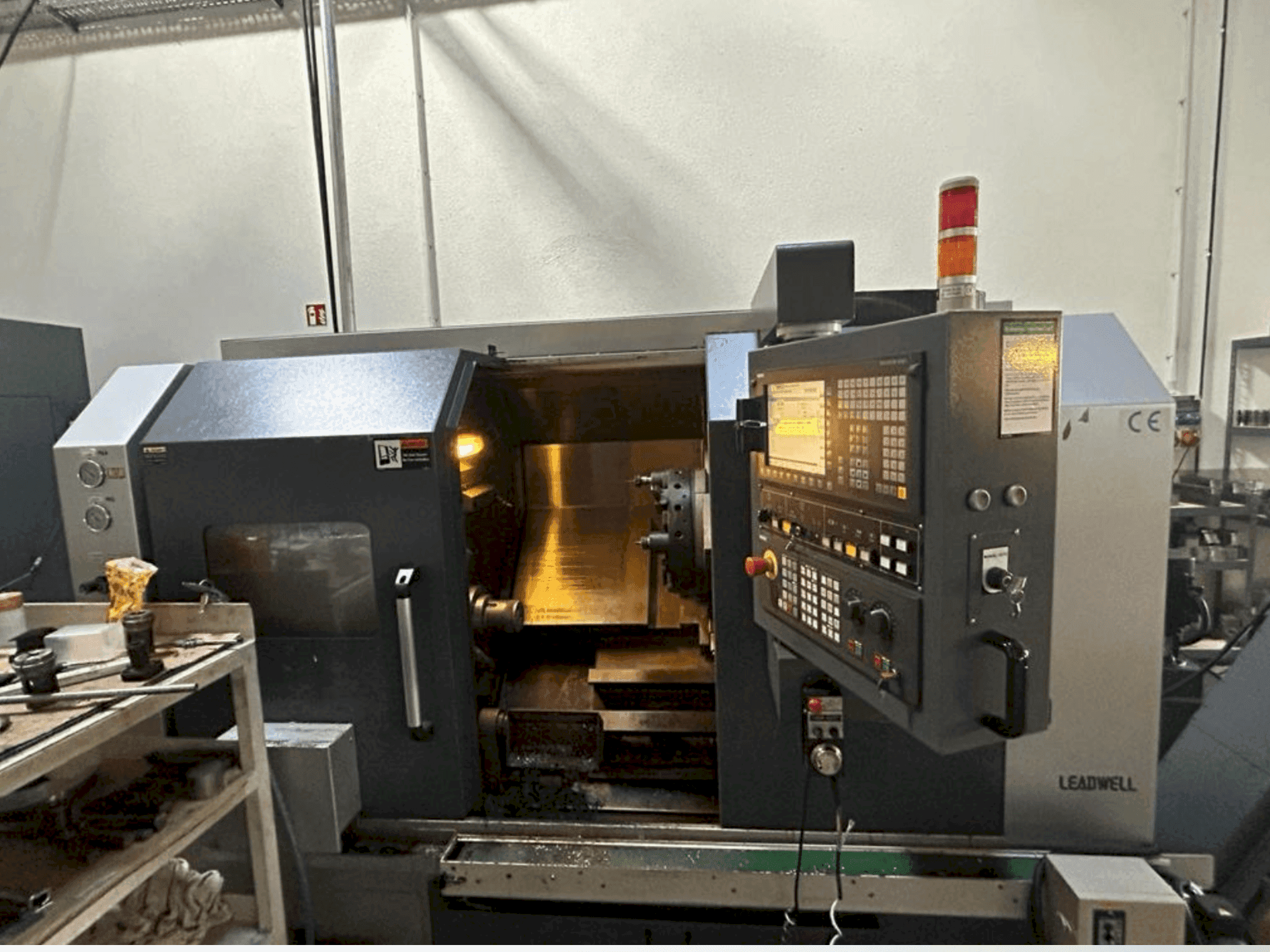 Frontansicht der Gildemeister CTX600E Maschine